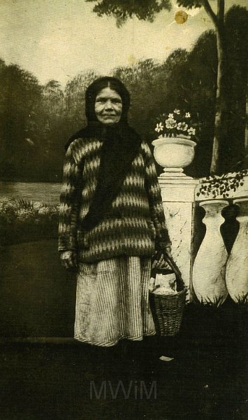 KKE 1312.jpg - Barbara Wojnicz (z domu Padz), lata 20-te XX wieku.